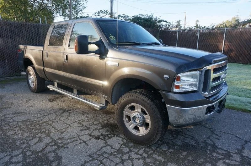 2005-2007 Ford F250 F350 Super Duty Automatic AC Heater Climate Control OEM - Image 4 of 4