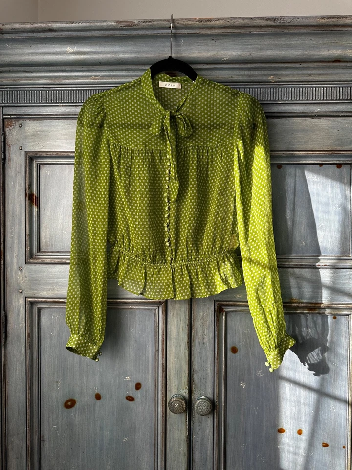 Doen Sheer Green Polka Dot Blouse Size S - Image 2 of 4