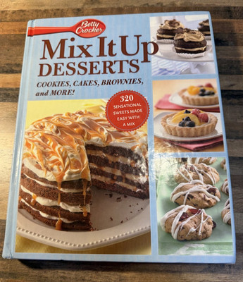 Betty Crocker Mix It up Desserts: Cookies, Cakes, Brownies and More  - Cookbook