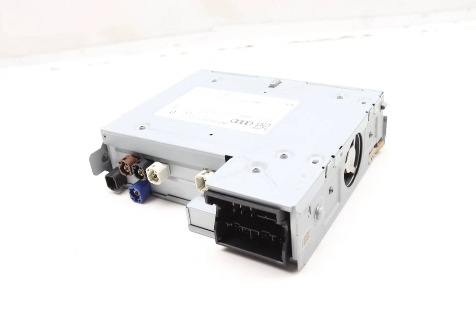 AUDI A3 QUATTRO 2022-2024 - MMI Módulo de control / Ordenador 8Y0035050J Foto 3 de 4