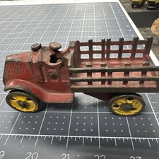 Vtg A C Williams Cast Iron Stake Truck Circa 1930s**
