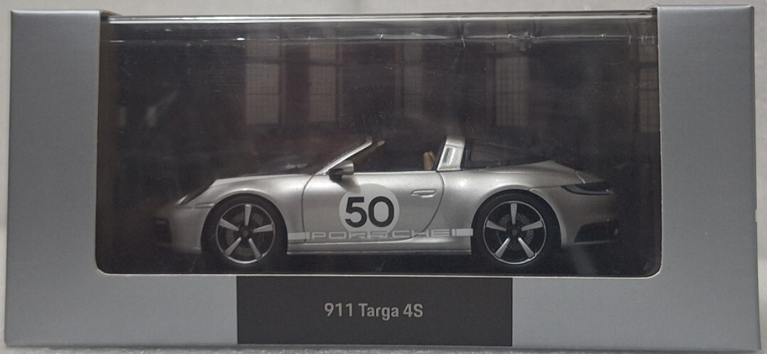 1/43 ポルシェ 911 targa4S ヘリテージエディション 992 Porsche 911 (992) Targa 4S Heritage Edition #50 Silver 1:43 Spark