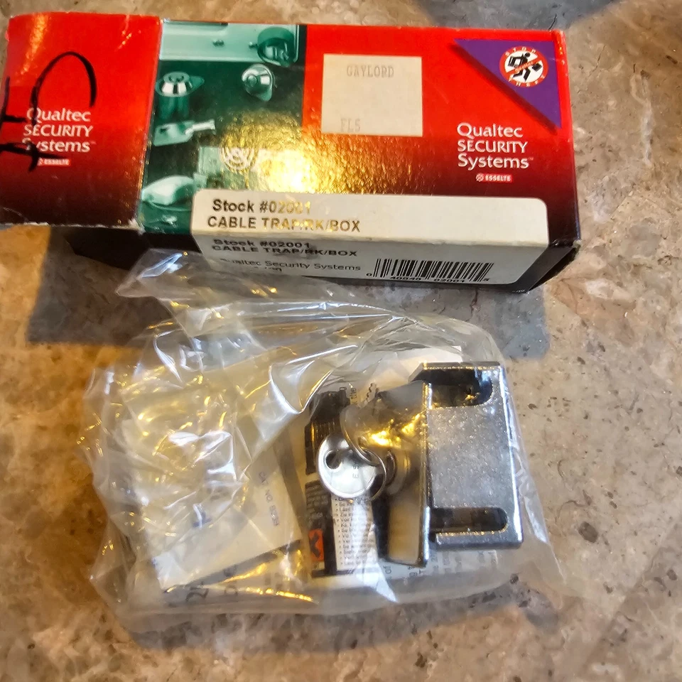 Qualtec RK Cable Trap Box Lock cables to computer - Image 3 of 3