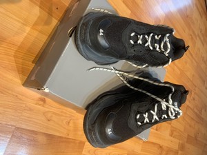 balenciaga triple s black 44
