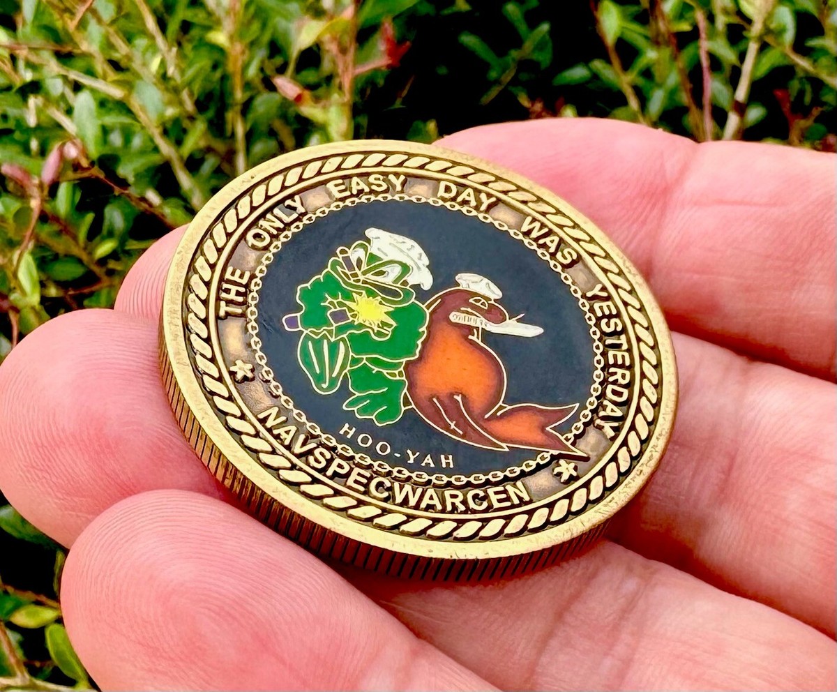 米軍海軍特殊部隊Navy seals 純銅懐中時計 チャレンジ2枚おまけ Navy Seals BUDS Seal Team Training Class 307 Challenge Coin NSW