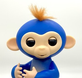 WowWee Fingerlings Monkeys & Sloth Pets Lot C