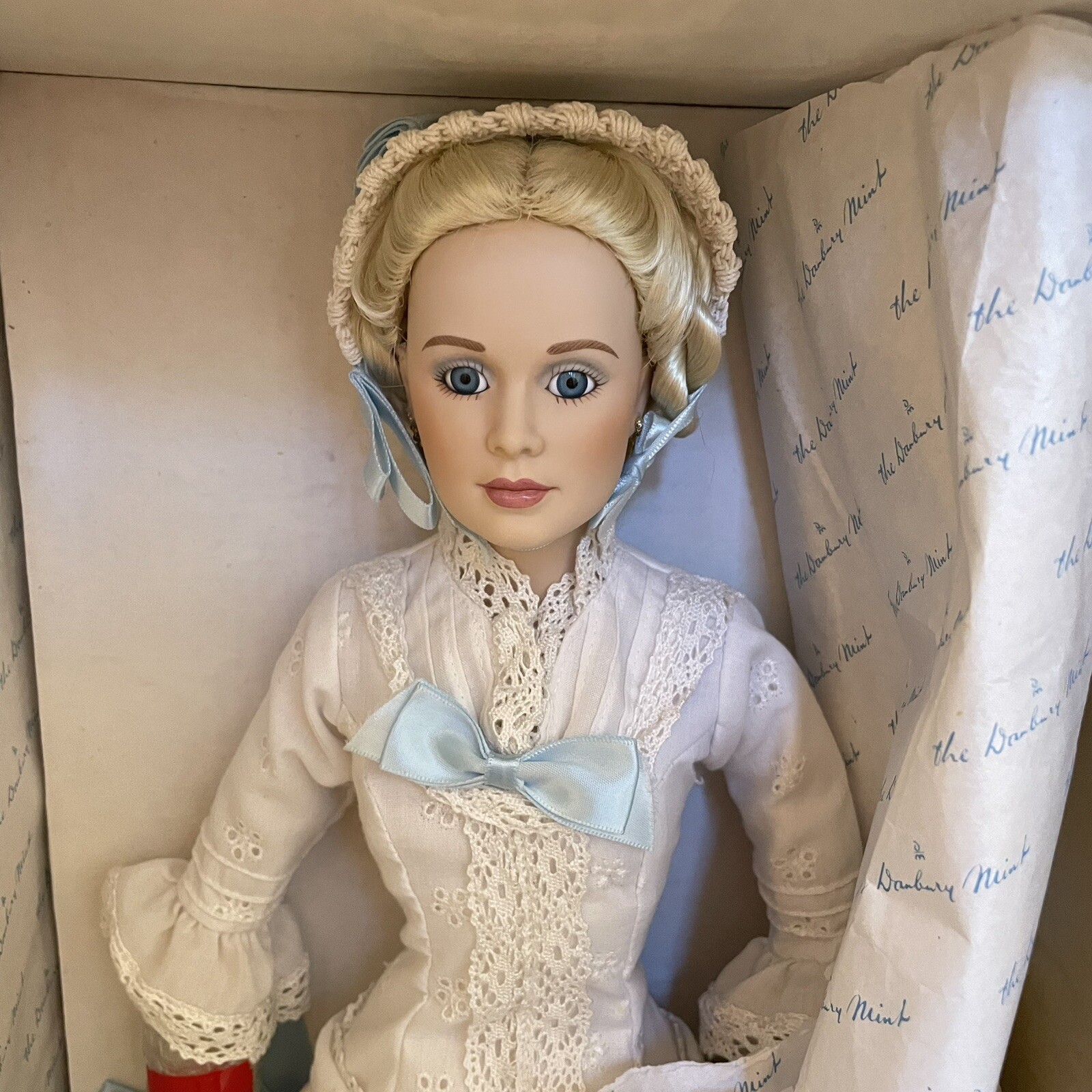 (NEW-in-Box) Danbury Mint GRACE KELLY as Amy Kane 