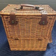 Pier 1 Wicker Picnic Basket with Hinged Lid Leather Straps  Adjustable Handle