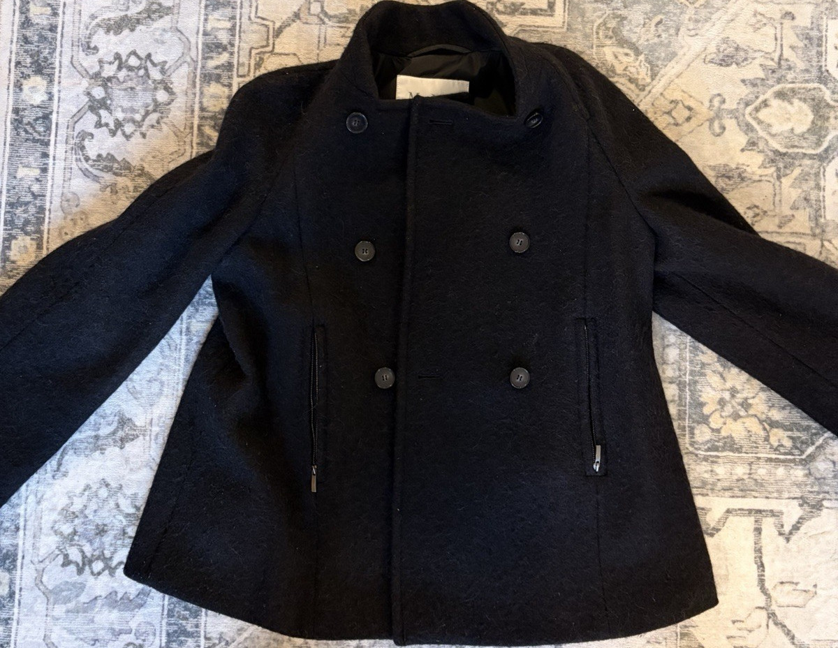 Max Mara Black Wool Short Double-Breasted Pea Coat, Lined Pockets, 8