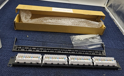 Wavenet 6EPP24: CAT 6, 110-Type, Patch Panel, 24-Port, 1U, T568AB Wiring