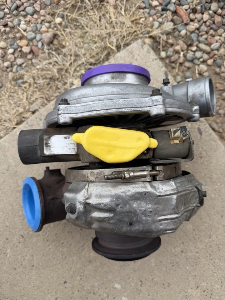 Turbo de repuesto de stock mejorado Garrett para Ford Powerstroke 2004-2005 6,0 L Foto 2 de 4