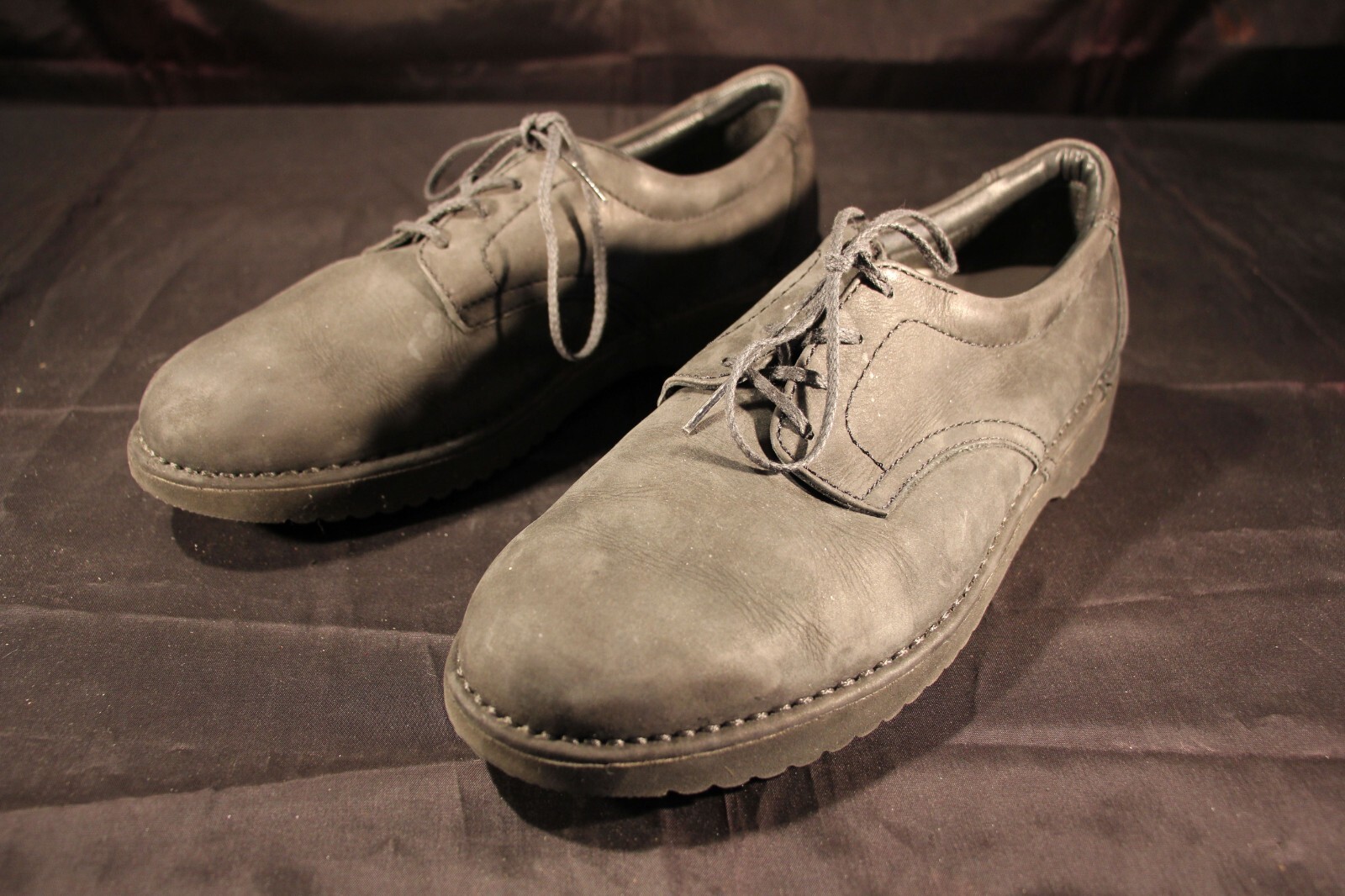 SAOLA Scarpe da uomo Rockport Black Oxford taglia 9 larghe M2648 suola Vibram nabuk Portogallo