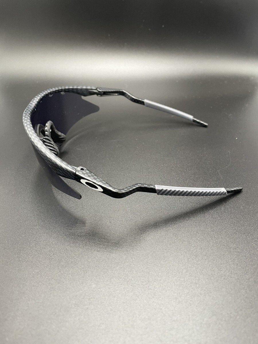 Oakley M Frame Gen 2 Carbon fiber w/ Vented Black Iridium Oakley M Frame Gen 2 Carbon fiber w/ Vented Black Iridium