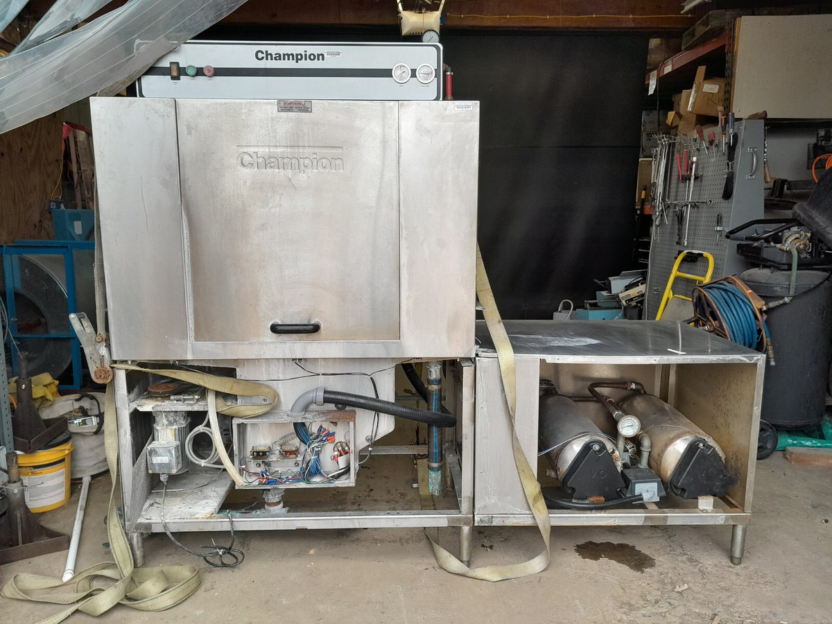 Champion 44 Series High Temp Rack Conveyor Dishwasher W/External Electric  Heater