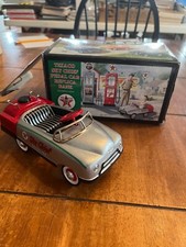 Texaco 1948 Sky Chief Limited Edition BMC Pedal Car Replica Bank