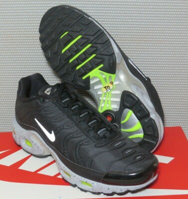Nike Air Max Plus Premium Black Matte 815994-003 Size Mens 6  display picture 1