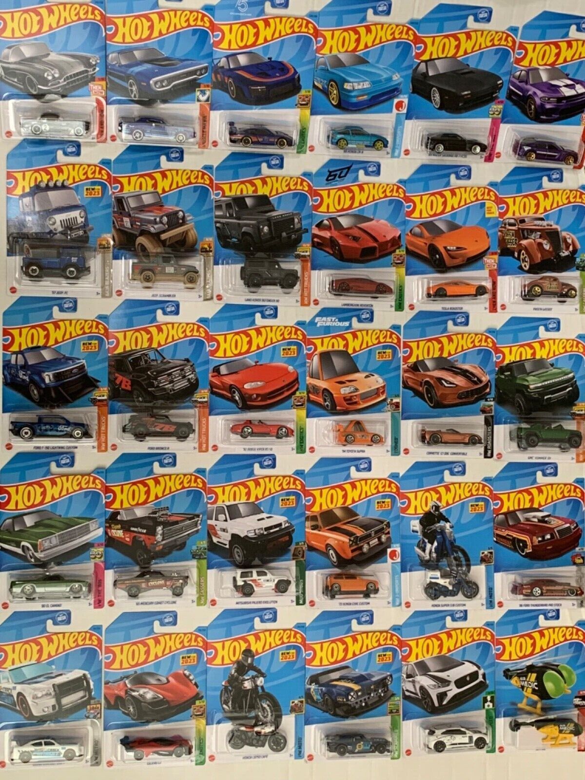 2024-22 HOT WHEELS FAVORITES - OVER 15 K Sold - New Cars 04/11 - SPRING SALE!!