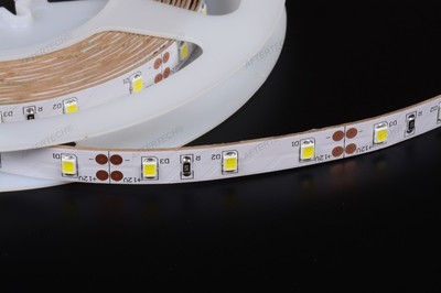 SMD2835 5m 60w 300 LED Strip Streifen Kaltweiß 5500K 12w/M C1B4