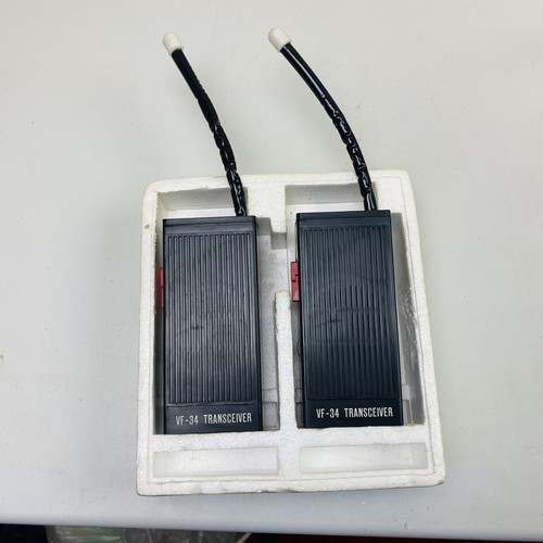 Vanity Fair Walkie Talkie Set 1977.. 2 Solid State 4 Transistor (Only 1 Works) - Picture 2 of 4