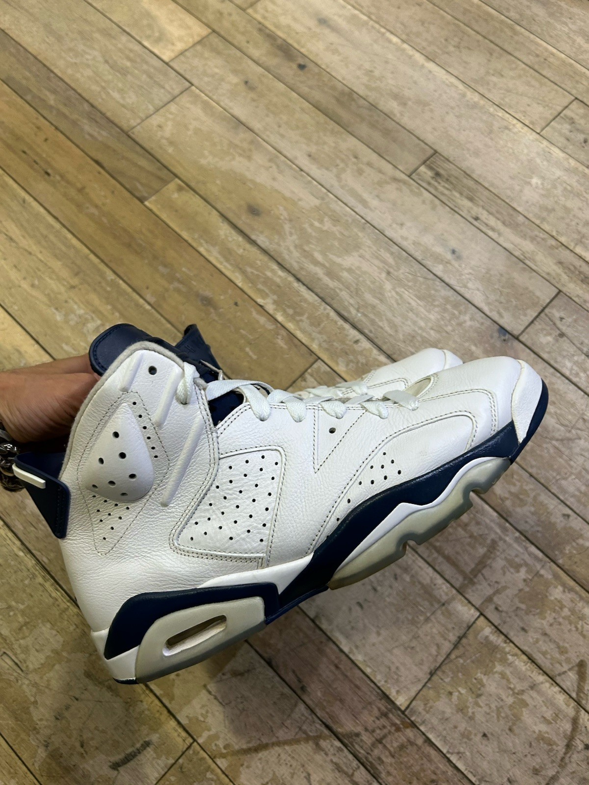 Size 13 - Jordan 6 Retro Midnight Navy