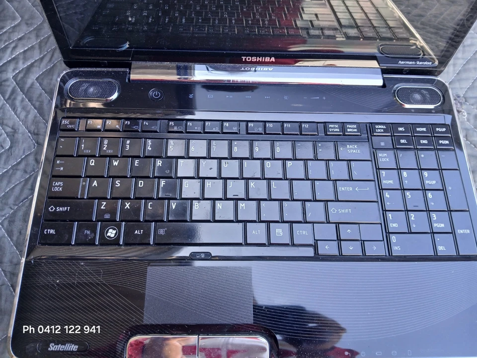 Toshiba Satellite A500 16" Intel Core Duo Laptop Computer Black Parts Only - Image 4 of 4