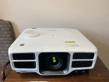 Epson Pro L1100U / 4K WUXGA 3LCD /4K Laser Projector 6,000 Lumens Hours 34219