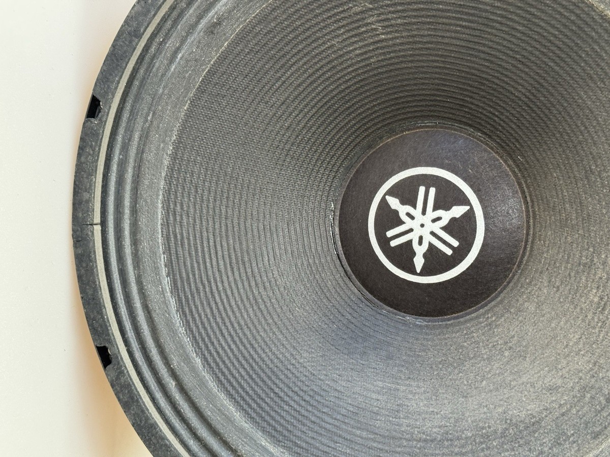 Yamaha S115H ii 15” inch Subwoofer Speaker 8 Ohm 400 Watt Vintage