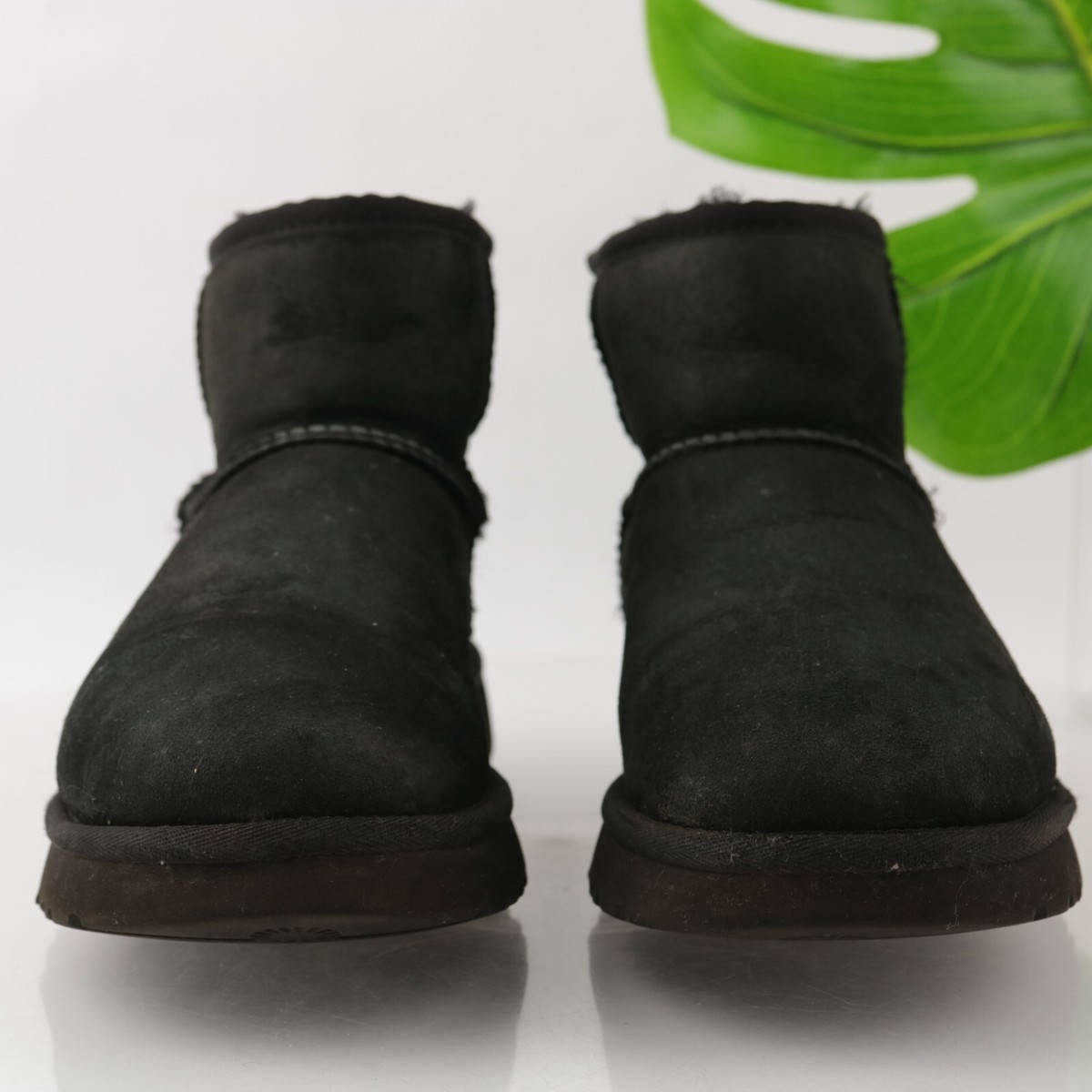 UGG Women's Classic Mini II Boot Size 10 Black Suede Sherpa