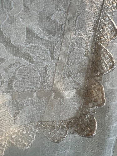The Ribbons and Lace Collection 80s Vintage Ivory Tiered Modest Girls Dress 12 - Picture 11 of 18