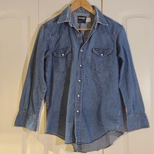 Vintage Wrangler Denim Pearl Snap Shirt Mens Size 16.5-33 X-Long Tails Western