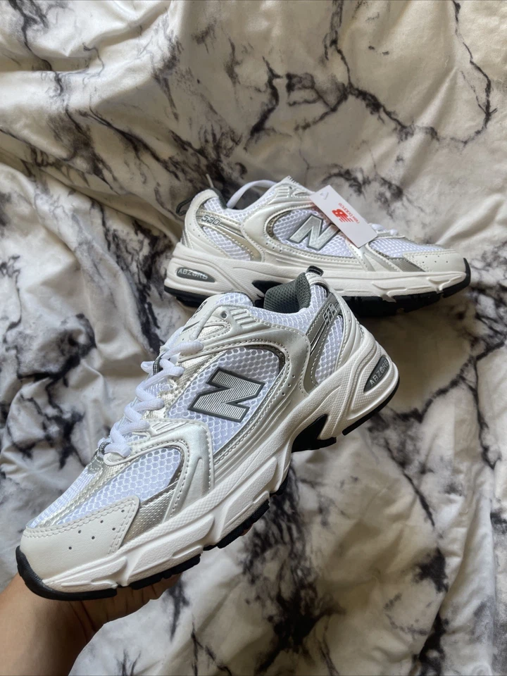 New Balance 530 - Talla 38 EU - Nuevas Con Etiqueta - Envío Rápido - Imagen 4 de 4