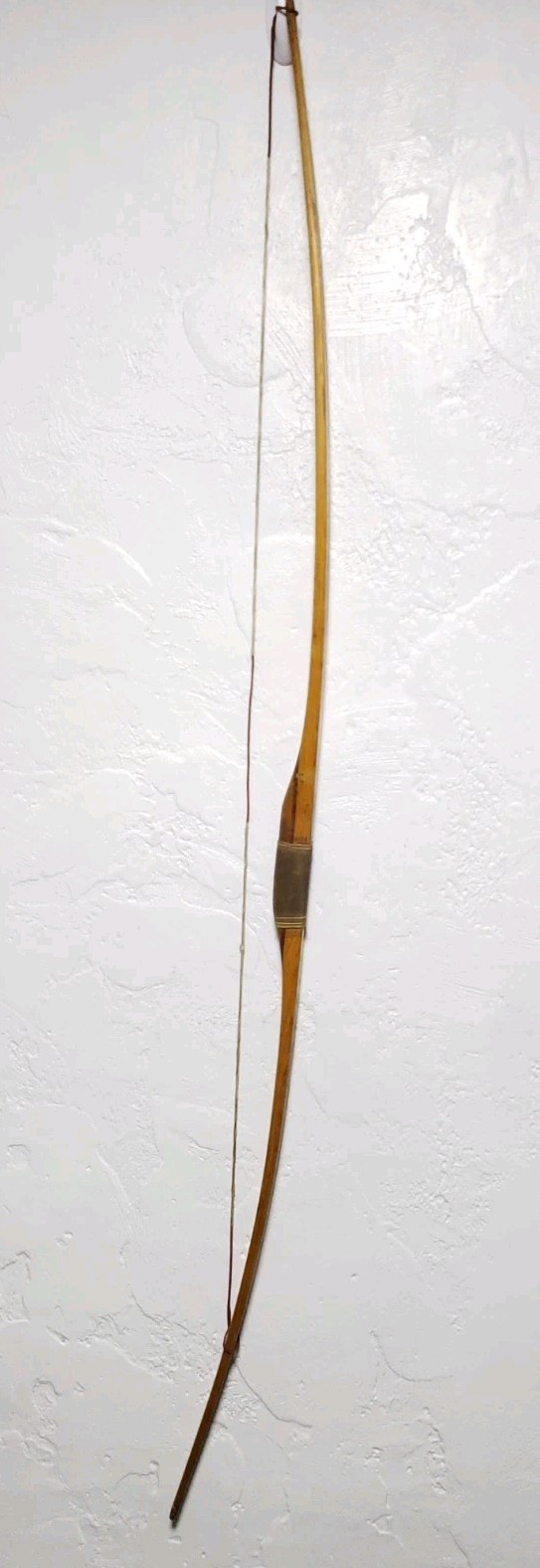 Early Vintage Unbranded Wooden Long Bow RH Unknown Draw Weight 65" 