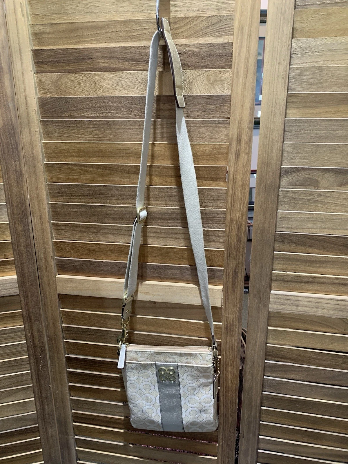 BORSA A TRACOLLA COACH G METALLIC JULIA SIGNATURE OPTIC ART SWINGPACK BORSA 45536