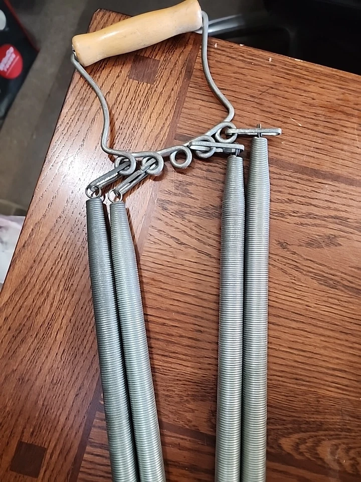 Vtg 4 Spring Chest Pull Chest Arm Exercise Home Equipment Wood Handle  28 In pre - Image 3 of 3