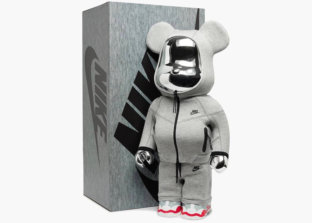 Medicom Toy 1000% Bearbrick Nike Tech fleece N98 70cm | eBay