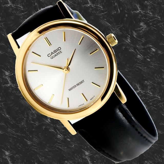 casio quartz analog watch