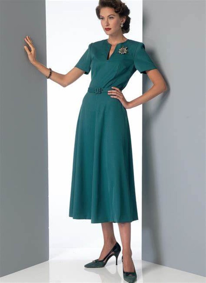 Patron De Couture Vintage 1942 - Combinaison (salopette) - Taille B34 W28 - Marque Simplicity - Neuf Non Découpé