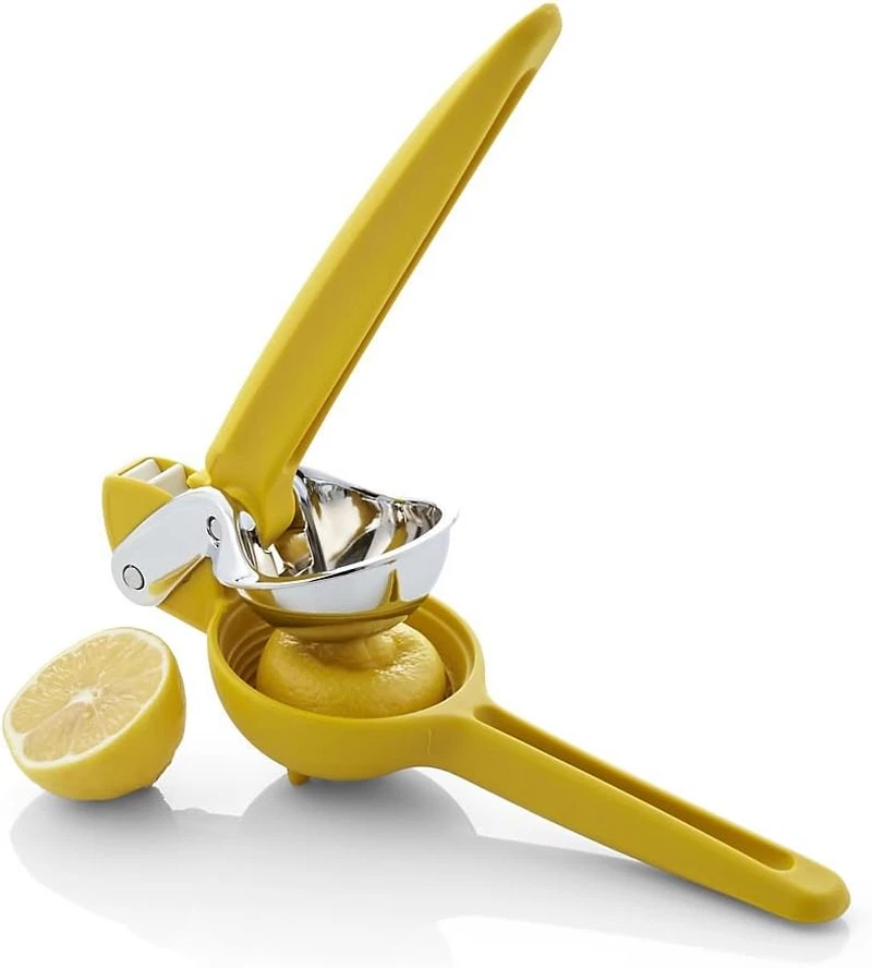 1 Piece Freshforce Plastic Citrus Juicer, Easy to Clean, 10.25 Long - Yellow NEW