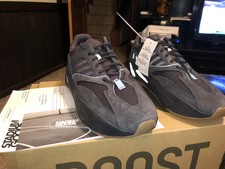 yeezy boost 700 utility