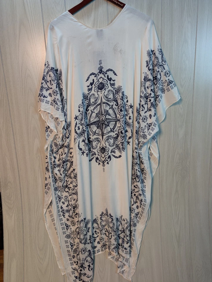 Kimono Ariel 4D Disney La Sirenita Nuevo con Etiquetas Torrid - Azul Marfil Talla 1/2X Foto 4 de 4