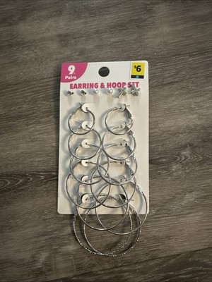 1 Pack hoop and stud earrings/silver  cards with 9 pr each