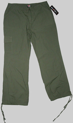 NWT  Women I.L.U. Green Size 11 /  Leg31   100% COTTON CARGO PANTS MidRise