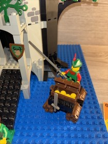 Lego Castle: Forestmens River Fortress 6077 99.9% Complete With Manual