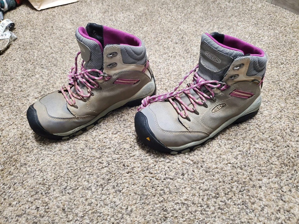 Keen canby top