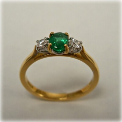 1.00 Ct Natural Oval Cut Emerald & Diamond Engagement Ring 14k Solid Yellow Gold