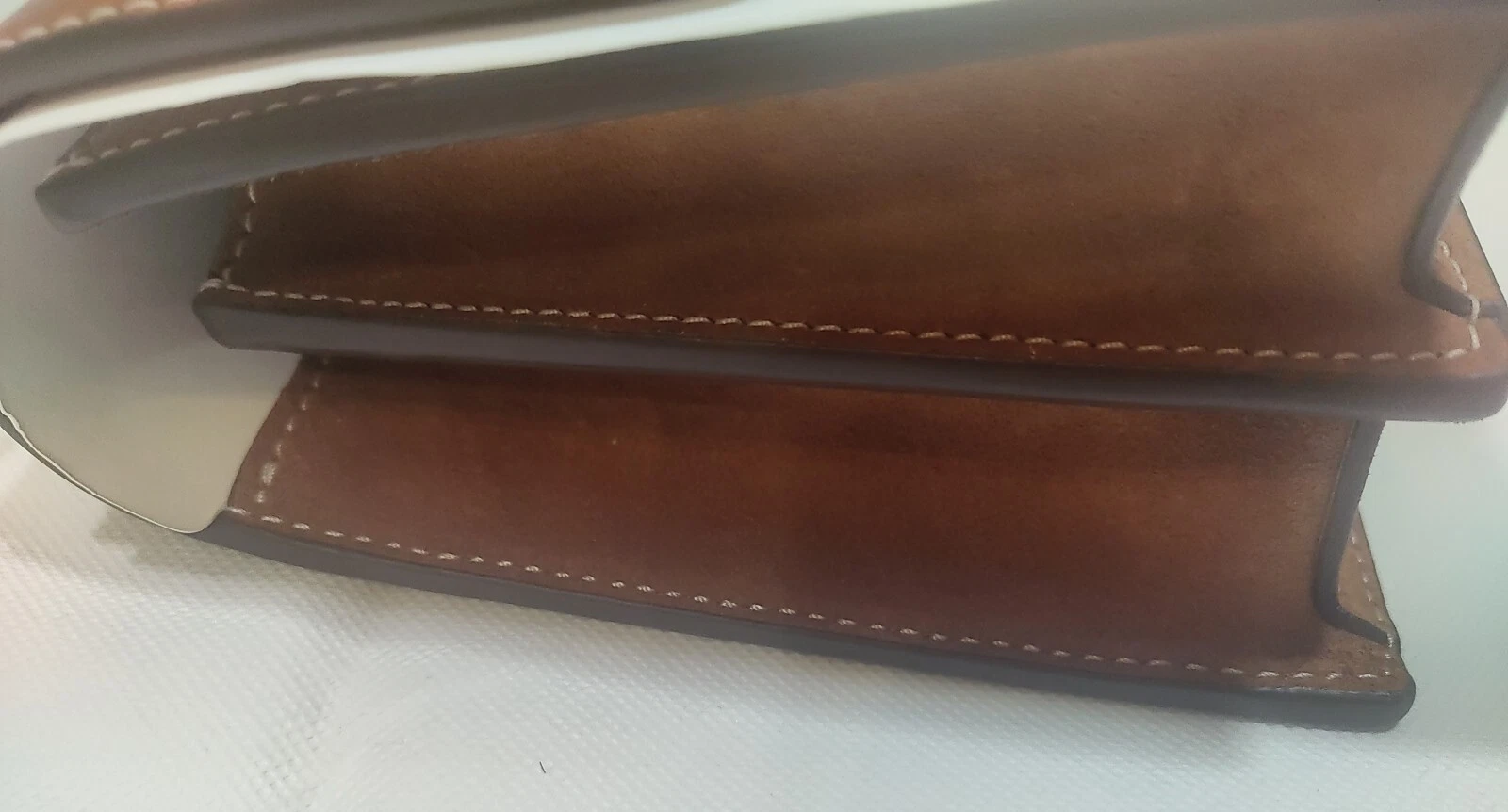 Borsa a tracolla Tory Burch Miller in pelle Umber leggero taglia unica