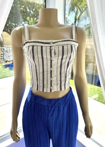 Brandy Melville Astrid Tank White & Blue Striped Chambray Top One Size Cropped