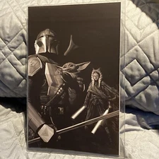 Star Wars THE MANDALORIAN S2 #5 EM Gist NYCC 2023 B&W Virgin /700 w/ COA Gemini