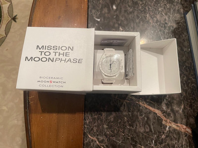 Swatch X Omega MISSION TO THE MOONPHASE - FULL MOON Watch - SO33W700 