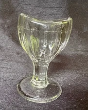 Vintage 1930’s Clear Glass Eye Wash Bath Cup 8-Panels